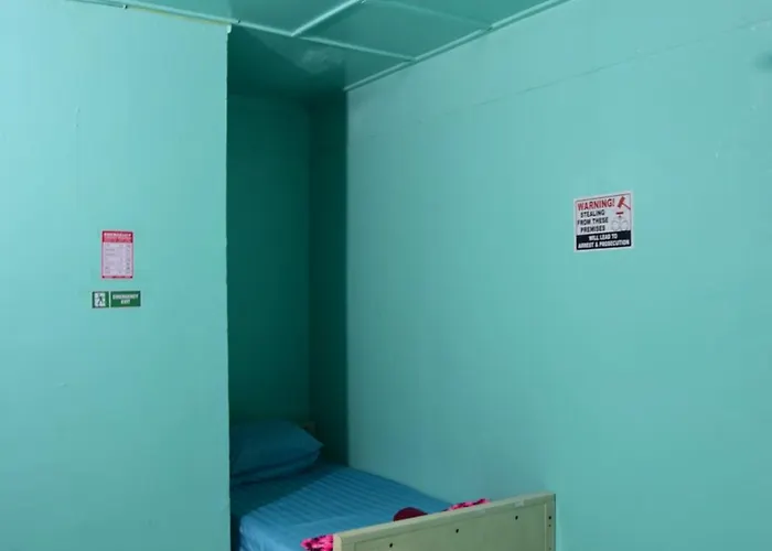 Private Bathroom Triple Room